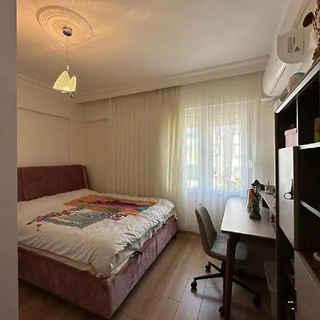 Apartament Extraordinar Situat In Inima Falezei Nord Apartment *